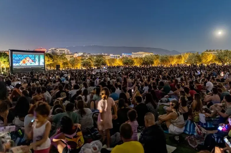 προβολή στο κέντρο πολιτιμσού ίδρυμα Σταύρος Νιάρχος στο park your cinema