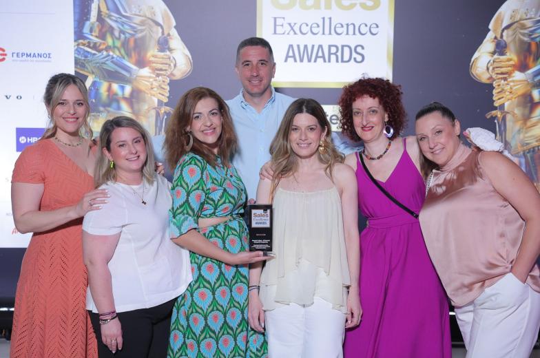 Η ομάδα CX στα sales excellence awards 2025